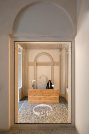 Opera35 Boutique Hotel